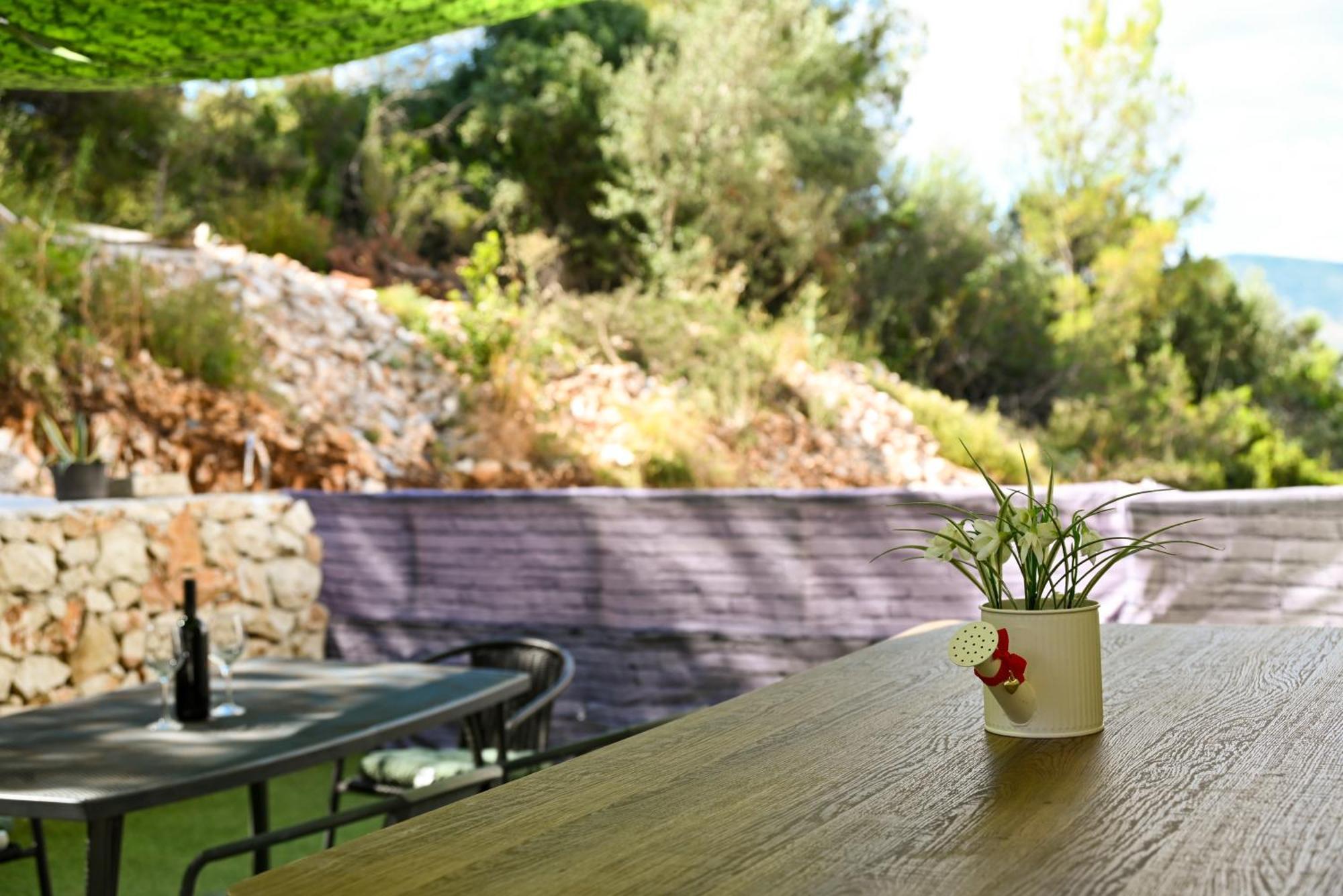 New,Close To The Beach Apartment With Domestic Olive Oil And Wine Trogir Exterior photo